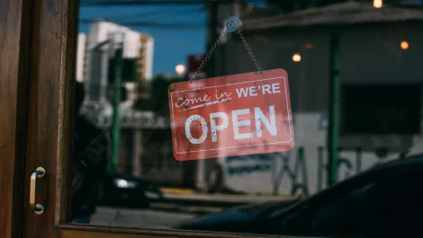 Challenges in financing, talent retention shaping SMBs in 2018