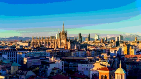 Eccellente! AWS building new data centres in Italy